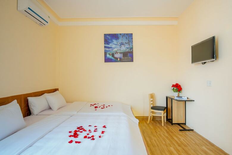 7s Hotel Sapphire Hue