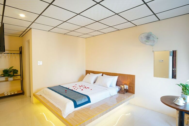 7s Hotel Sapphire Hue