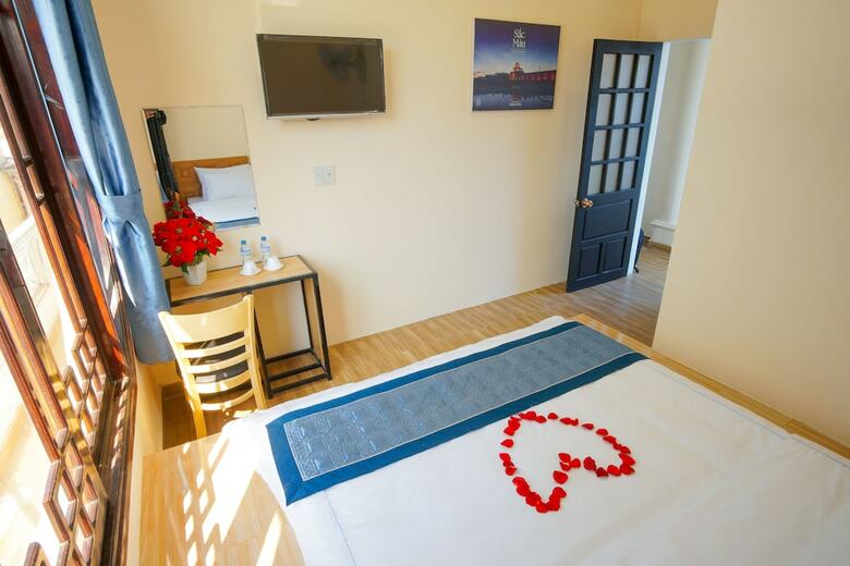 7s Hotel Sapphire Hue