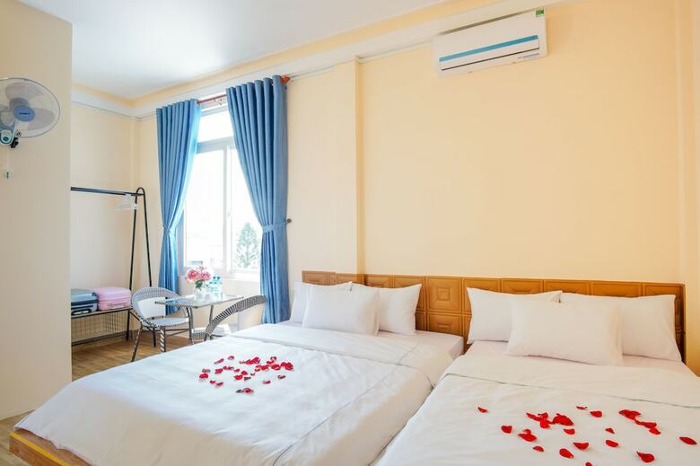 7s Hotel Sapphire Hue