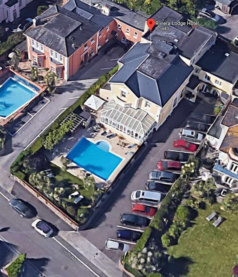 Riviera Lodge Hotel