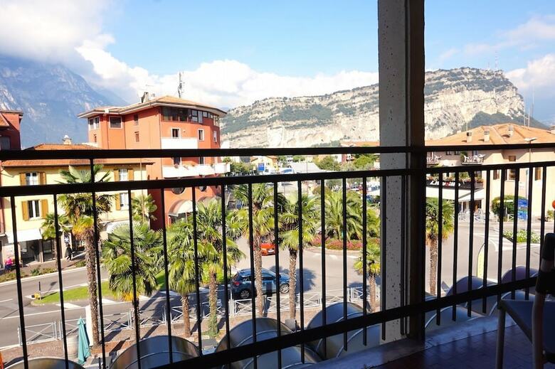 Apartamento L'ora Di Torbole House