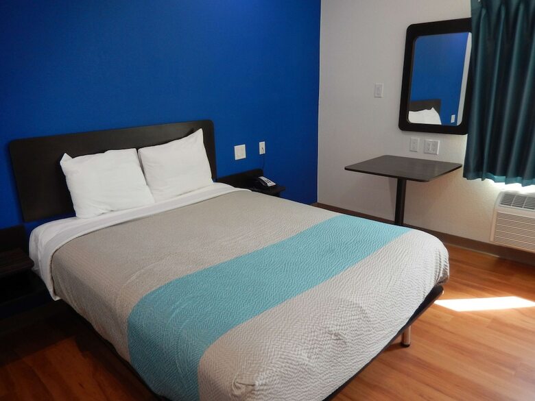 Motel 6 Houston, Tx - Downtown North
