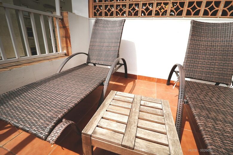 Apartamentos Alcam Pau Claris