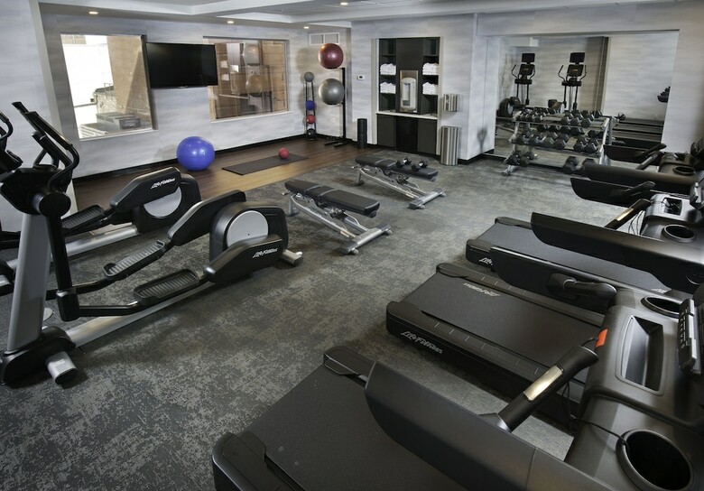 Hotel Fairfield Inn & Suites By Marriott Pittsburgh Downtown