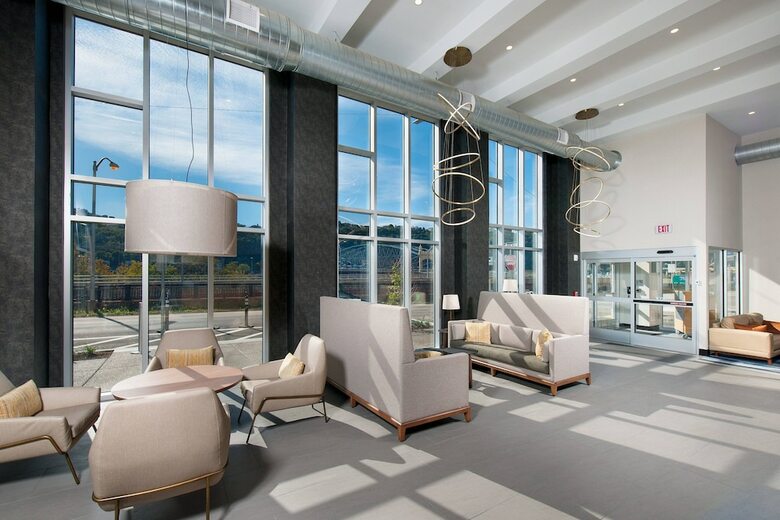 Hotel Fairfield Inn & Suites By Marriott Pittsburgh Downtown