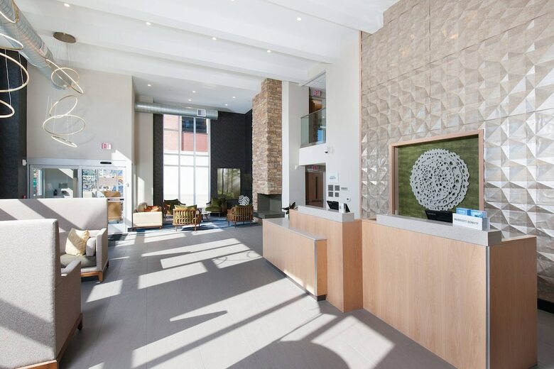 Hotel Fairfield Inn & Suites By Marriott Pittsburgh Downtown