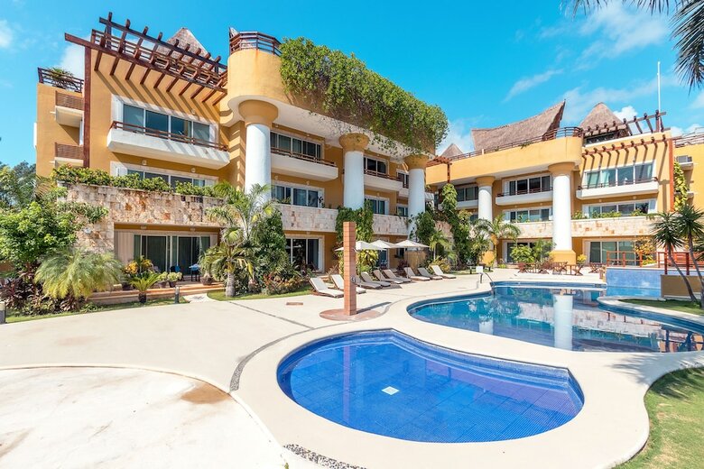 Apartamentos Pueblito Escondido Condos By Moskito