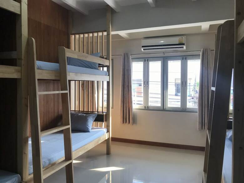 Hostal Oyo 872 Saen Sabai Hostel