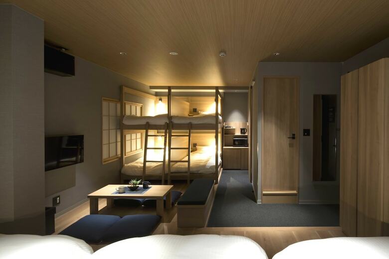 Hotel Alphabed Inn Takamatsu Ekimae