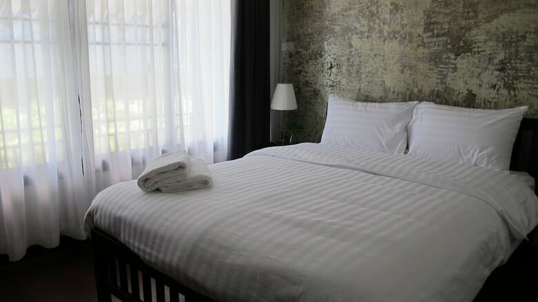 Hotel Two One Zero Apartment