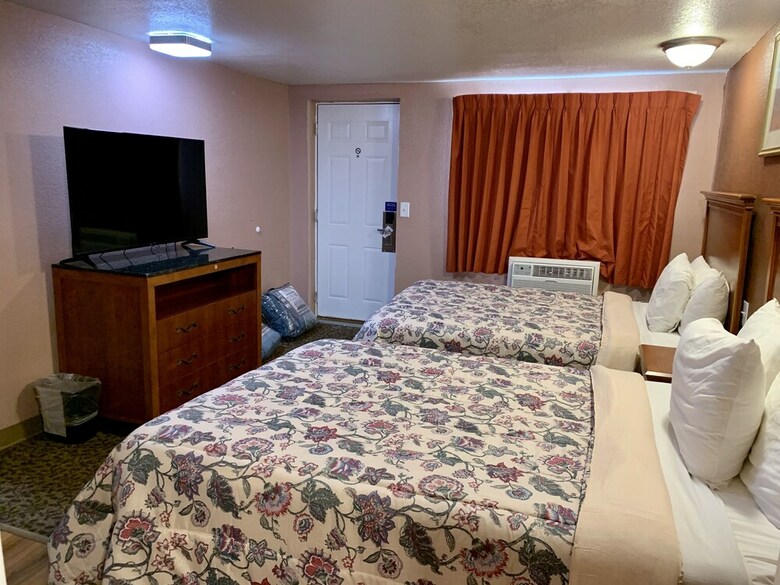 Annie Oakley Motel Oakley