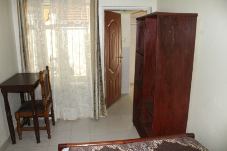 Hotel Happy Home And Dine