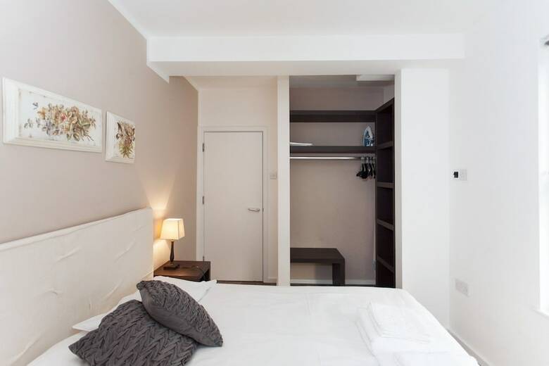 Apartamentos Royal Court Of Justice View