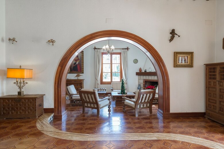 Villa Fidalsa Wine Valley Mansion