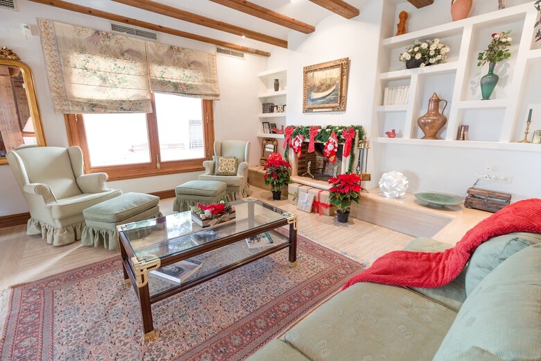 Villa Fidalsa Wine Valley Mansion