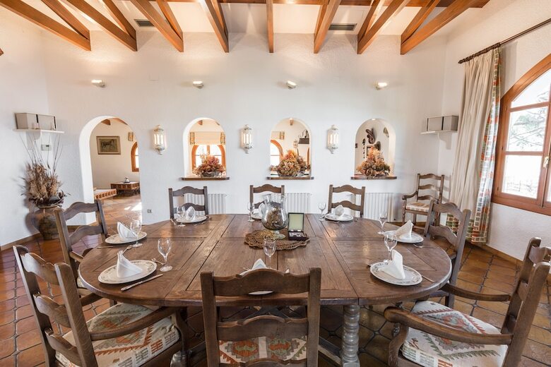 Villa Fidalsa Wine Valley Mansion
