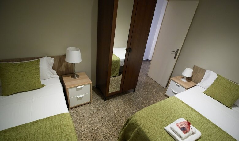 Apartamentos Alcam Barbera Del Valles
