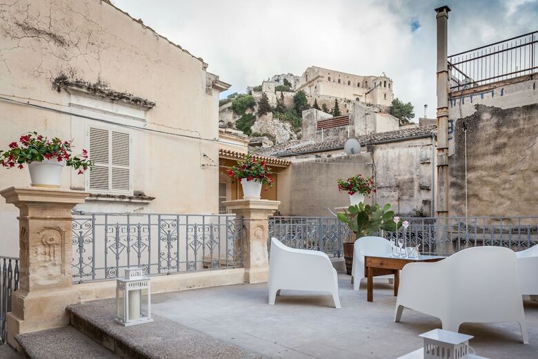 Hotel Palazzo Montalbano