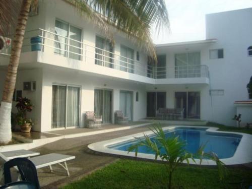 Hotel Y Suites Corita