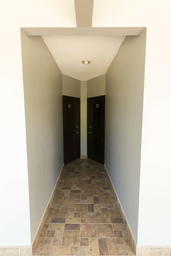 Apartamentos Condo Cari�o
