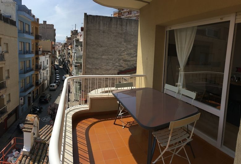 Apartamentos Aiguaneu S Ermita
