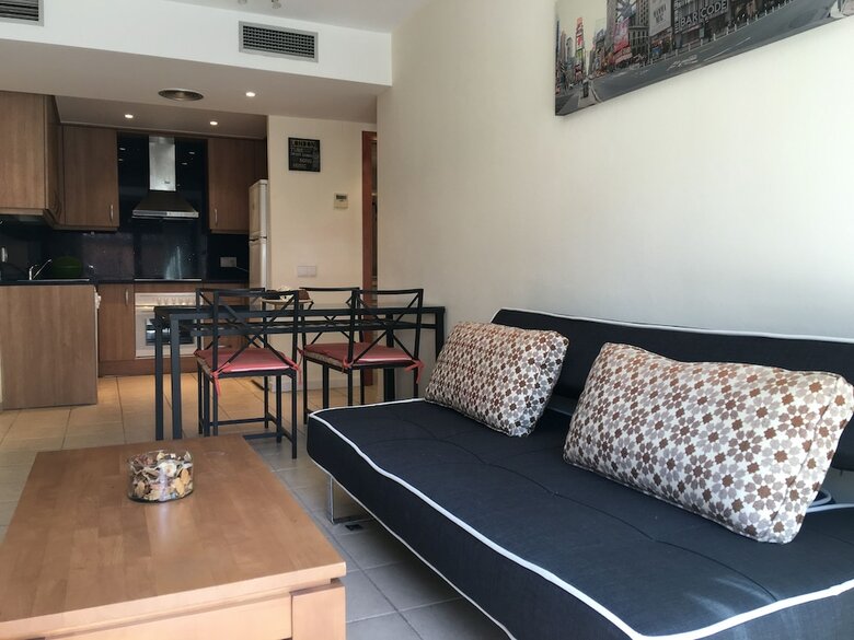 Apartamentos Aiguaneu S Ermita