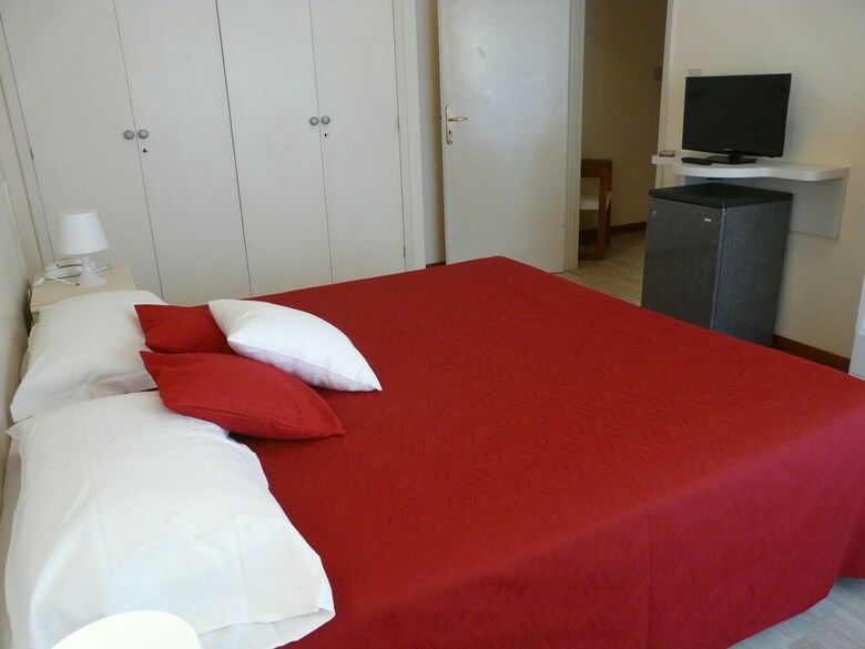 Hotel Deanna Golf