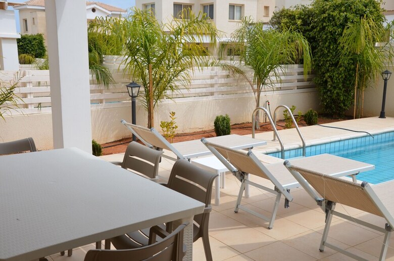 Anthorina Villa 4