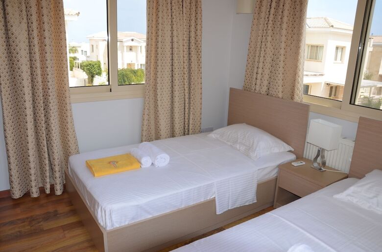 Anthorina Villa 4