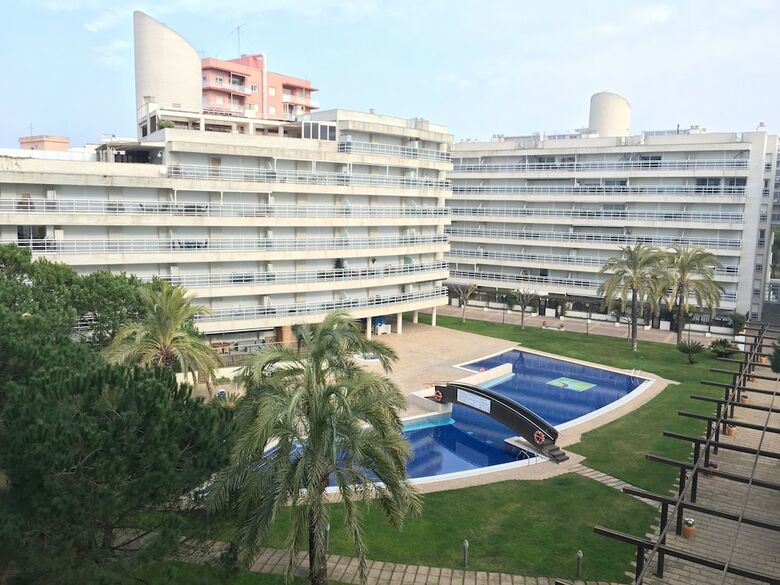 Aiguaneu Apartaments Els Pins
