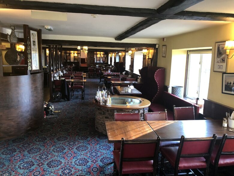 Hotel Raleghs Cross Inn