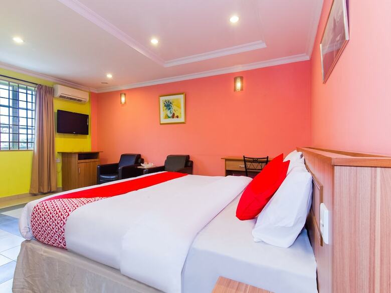 Oyo 746 Hotel Comfort