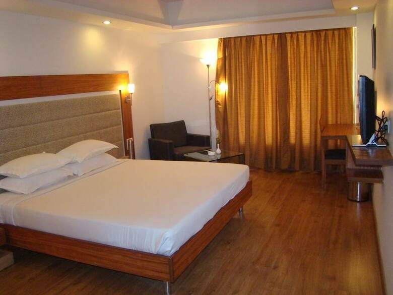 Hotel Cambay Sapphire Ahmedabad