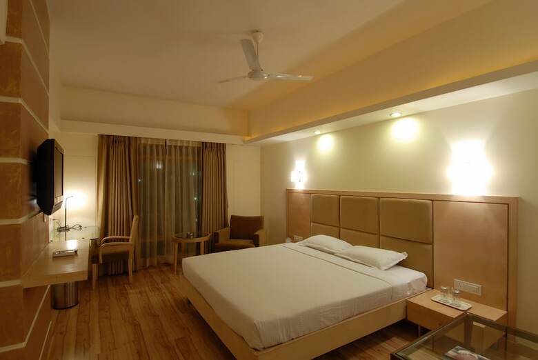 Hotel Cambay Sapphire Ahmedabad