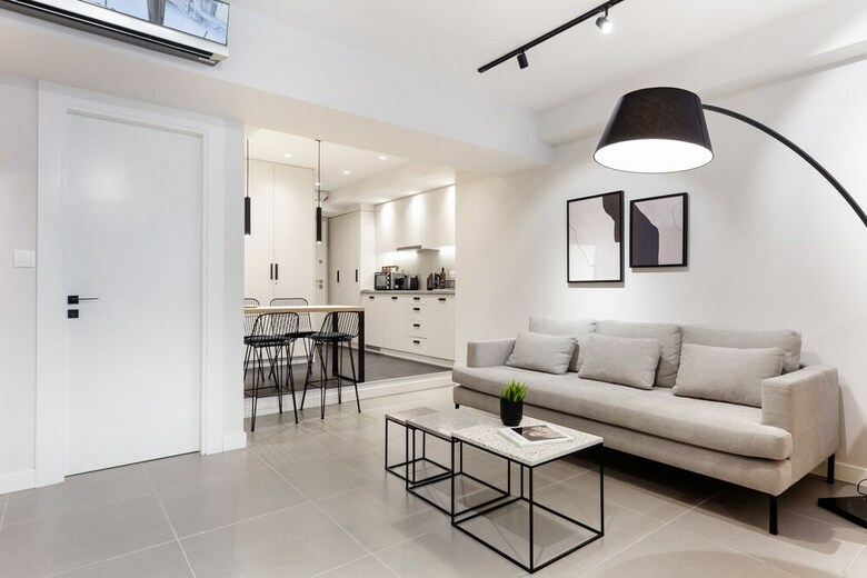 Upstreet Ermou Elegant Apartments