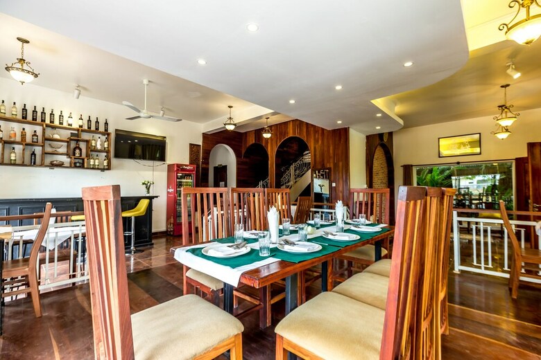 Sambath Reach D' Angkor Hotel