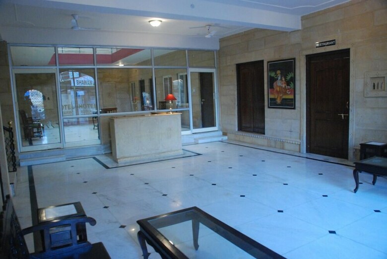 Hotel Welcomheritage Kalyan Bhawan