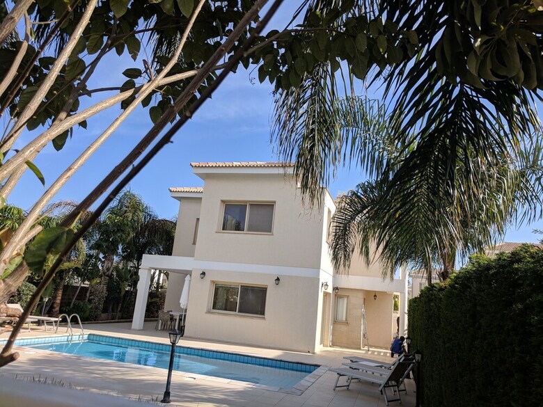 Anthorina Villa 9