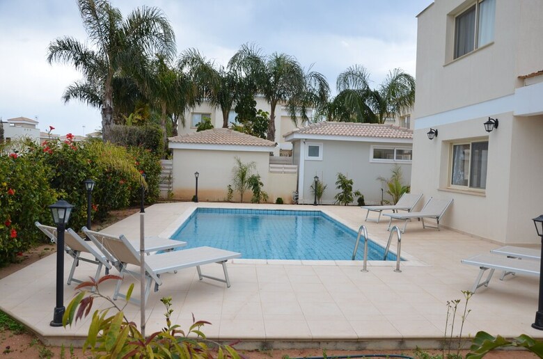 Anthorina Villa 10