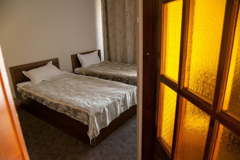 Seven Hotel