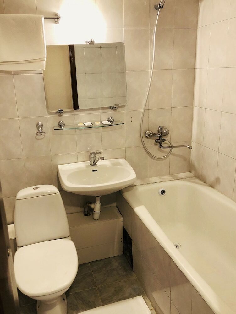Seven Hotel