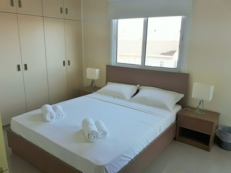 Apartamentos 44 Tsimintia Court