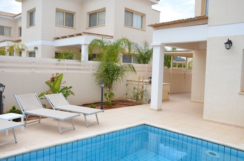 Anthorina Villa 15