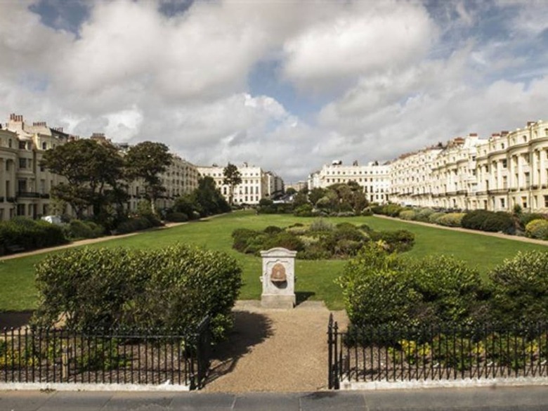 2 Bedroom Regency Apartment