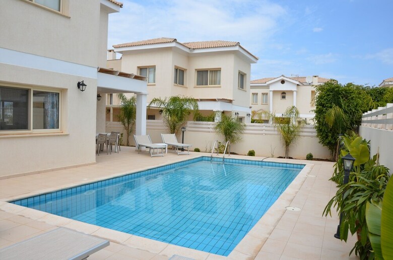 Anthorina Villa 17