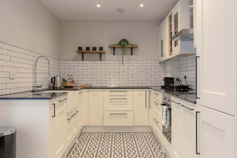 Apartamentos Spacious 1 Bedroom Flat With Garden