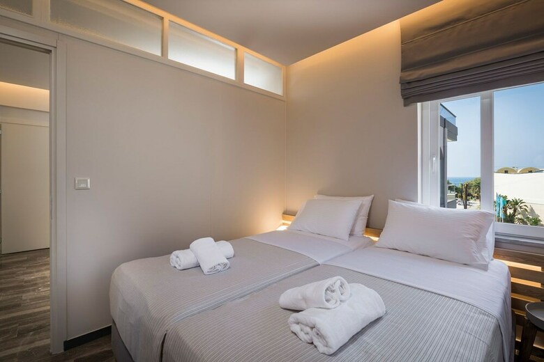 Sun Ray Luxury Aparthotel