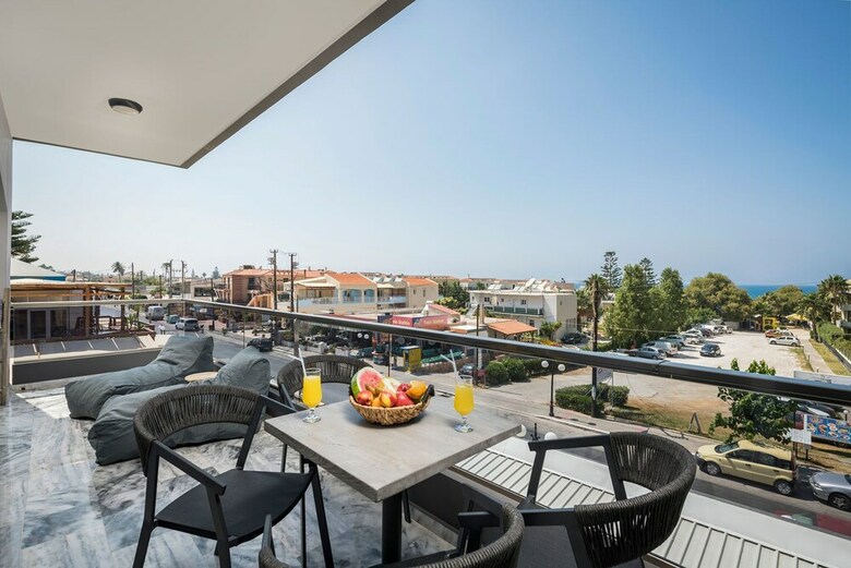 Sun Ray Luxury Aparthotel