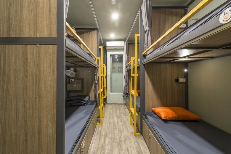 Hostal Happy Feet Hostel